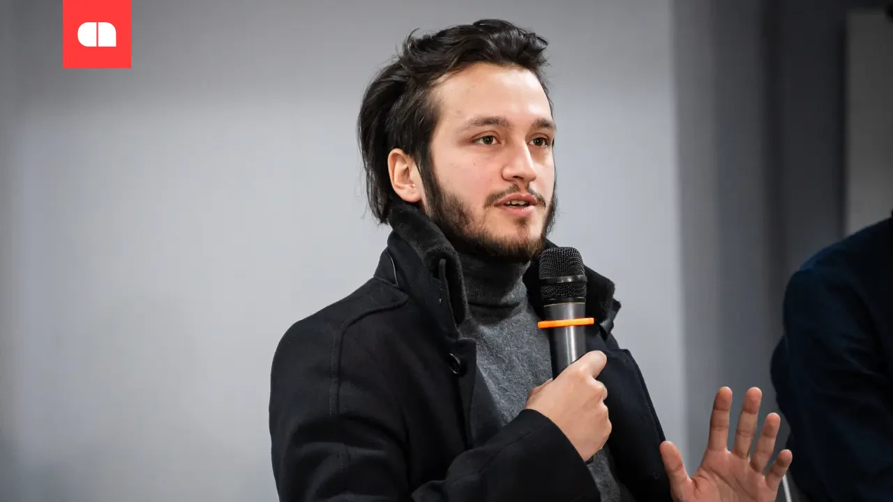 У «Бабеля» нова структура: 75% акцій купив засновник Vyriy Олексій Бабенко